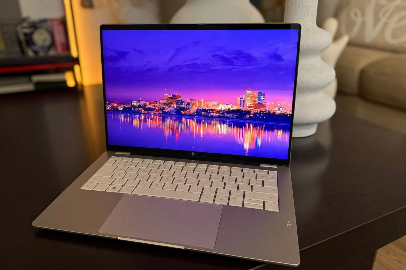 HP OmniBook Ultra 14: честный разбор универсального ультрабука
