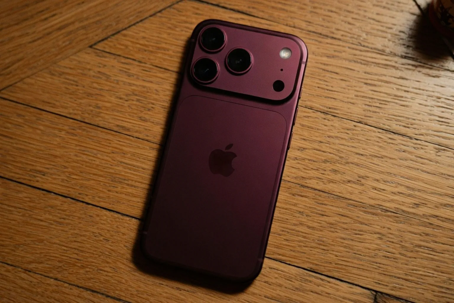 iPhone 18 Pro: почему Apple сделала ставку на охлаждение вместо дизайна