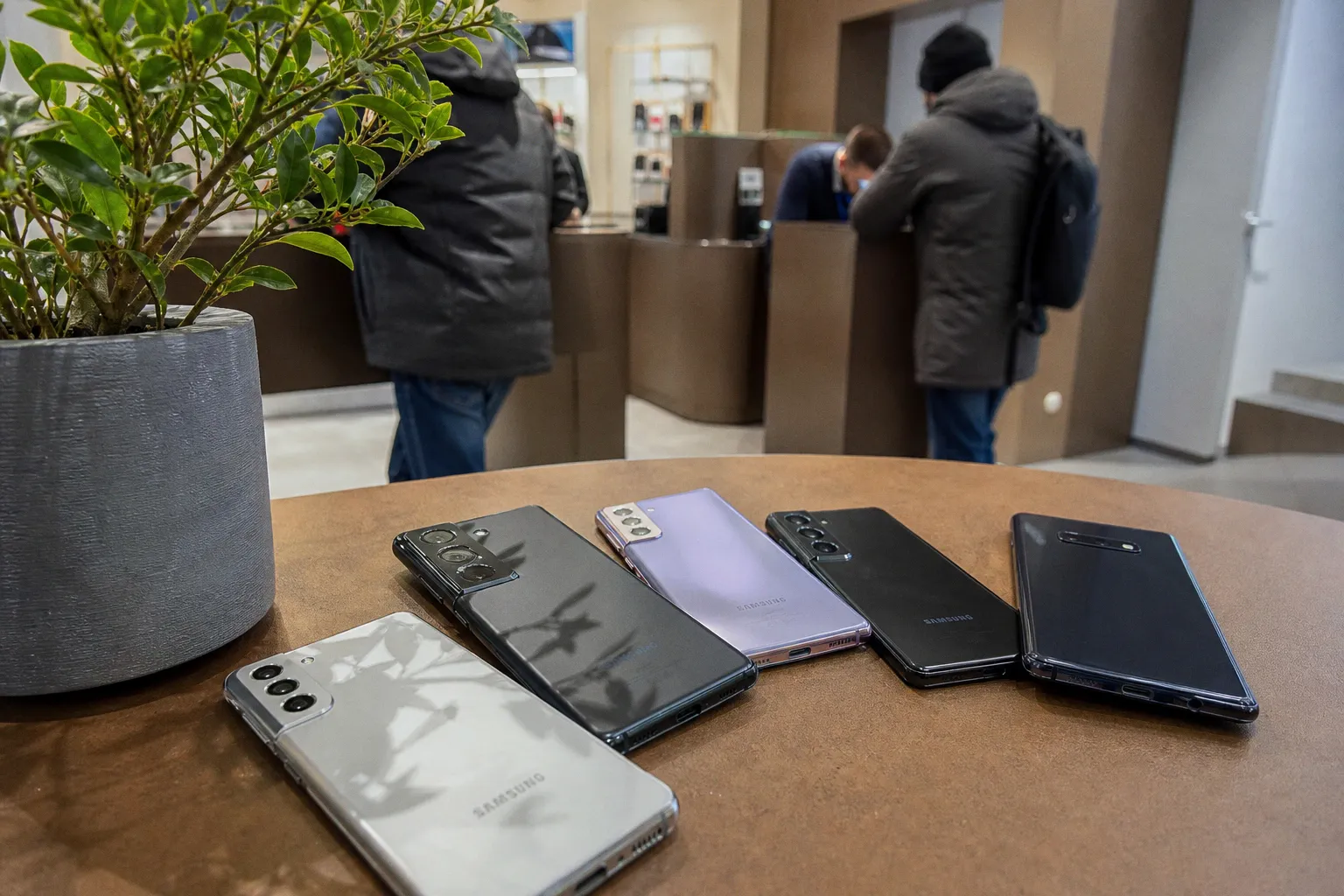 Стоимость ремонта смартфонов Samsung: что важно знать